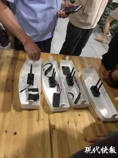 
防窃听干扰器正对洗澡区！女生住旅店发现针孔摄像头，更可