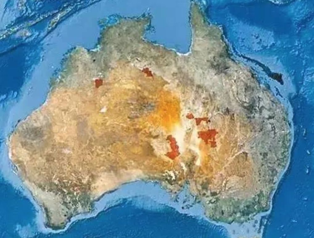 
防偷拍妮可·基德曼被阿汤哥的同性情人监听X生活3年，怀孕3月被逼流产...